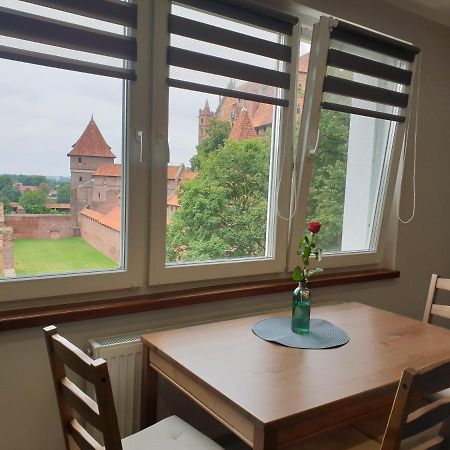 말보르크 Apartament U Krzyzaka 아파트 외부 사진