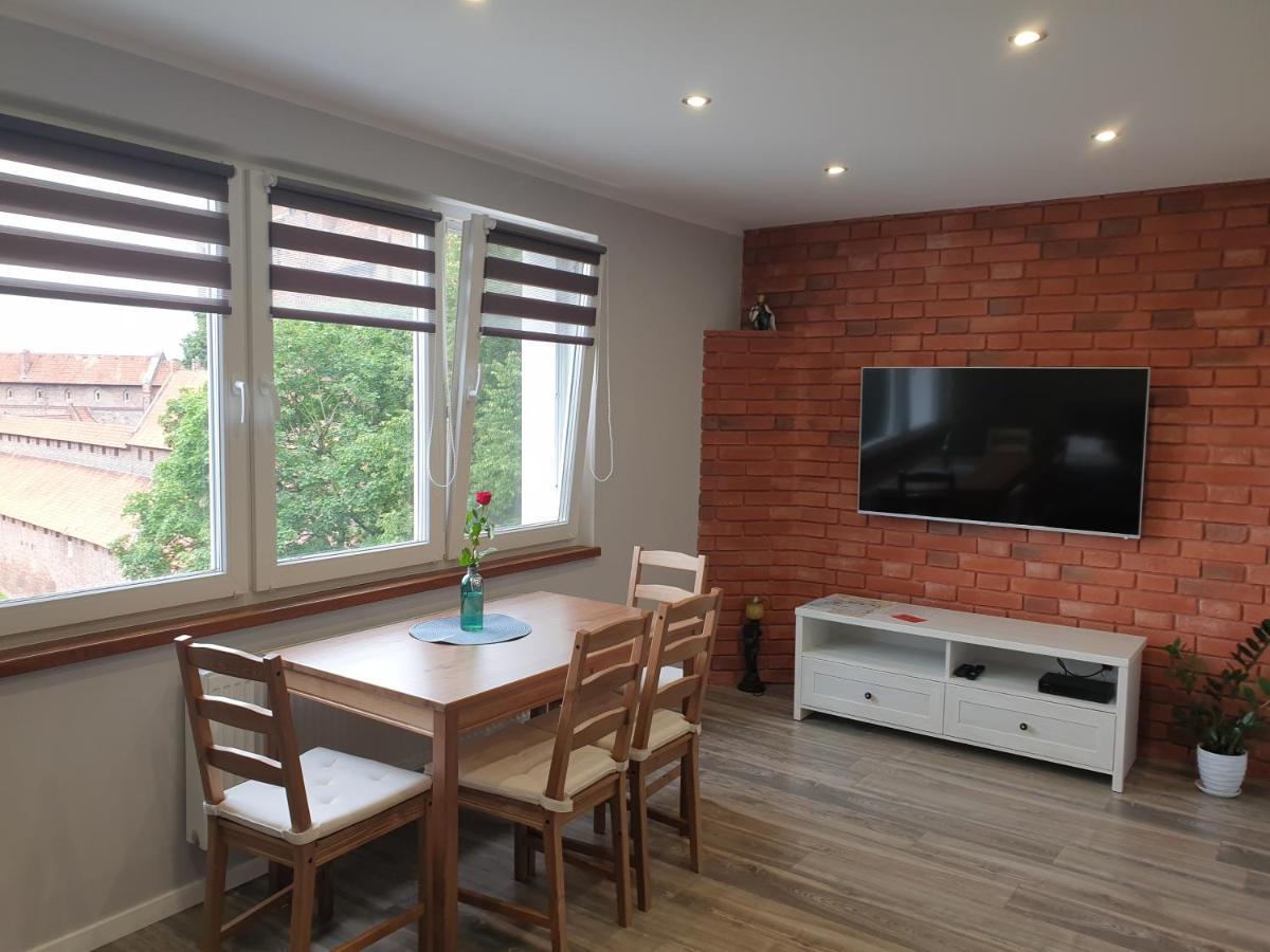 말보르크 Apartament U Krzyzaka 아파트 외부 사진