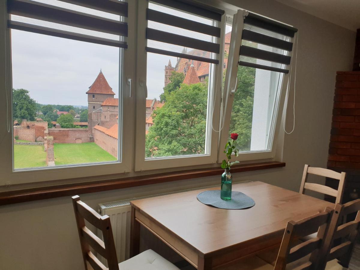 말보르크 Apartament U Krzyzaka 아파트 외부 사진